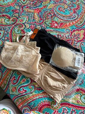Lot of 3 new strapless & convertible bras fit 40C plus bonus